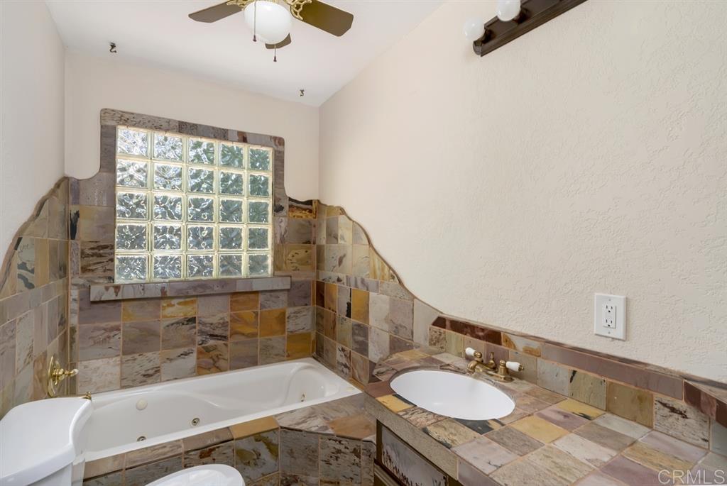 5565 Willows Road Alpine, CA 91901 - Photo 12 of 25
