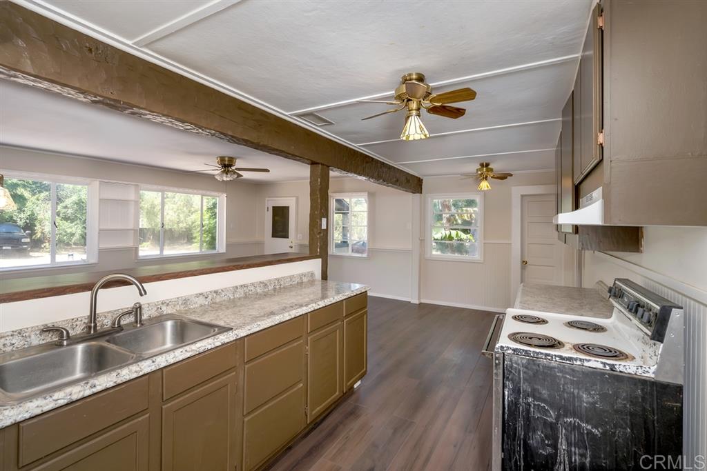 5565 Willows Road Alpine, CA 91901 - Photo 13 of 25