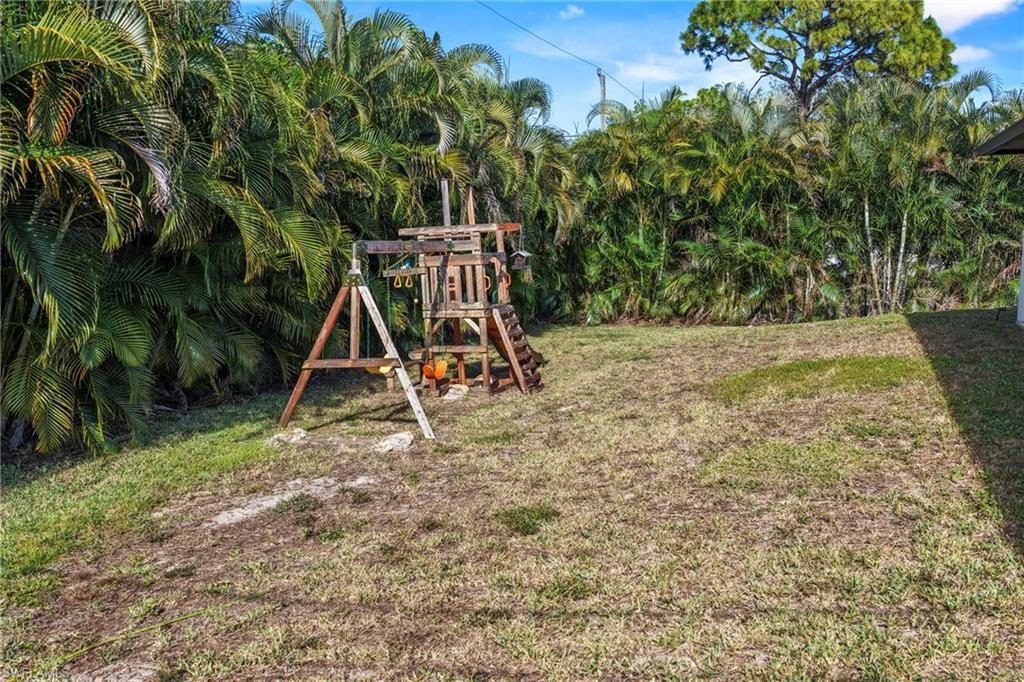 18428 Heather Road Fort Myers, FL 33967 - Photo 21 of 24