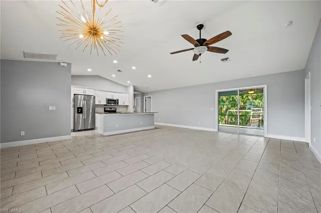 $424,900 | 18428 Heather Road, Fort Myers, FL 33967