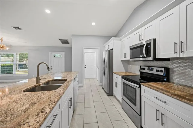 $424,900 | 18428 Heather Road, Fort Myers, FL 33967