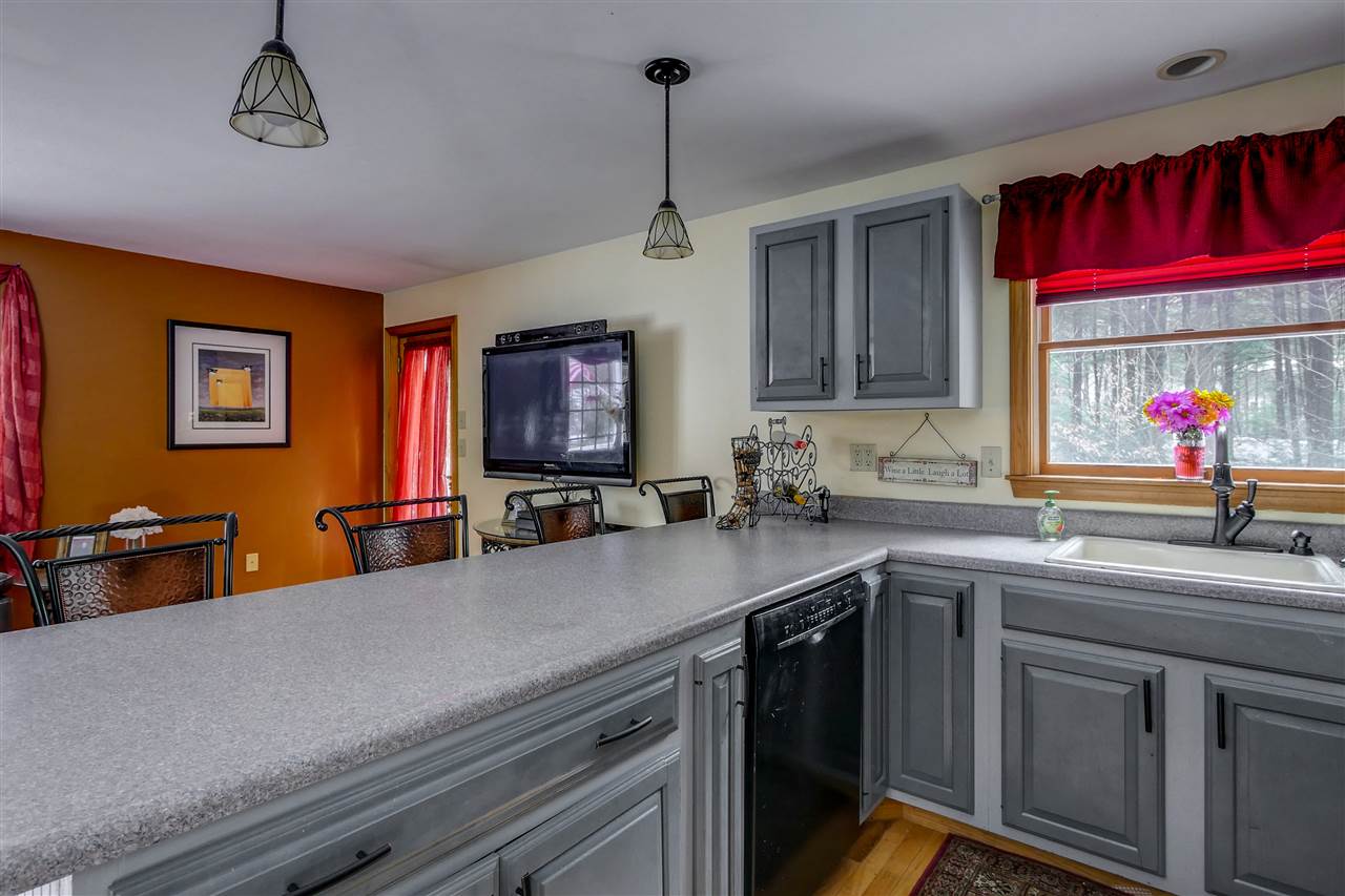 149 Taylor Road Peterborough, NH 03458 - Photo 11 of 38
