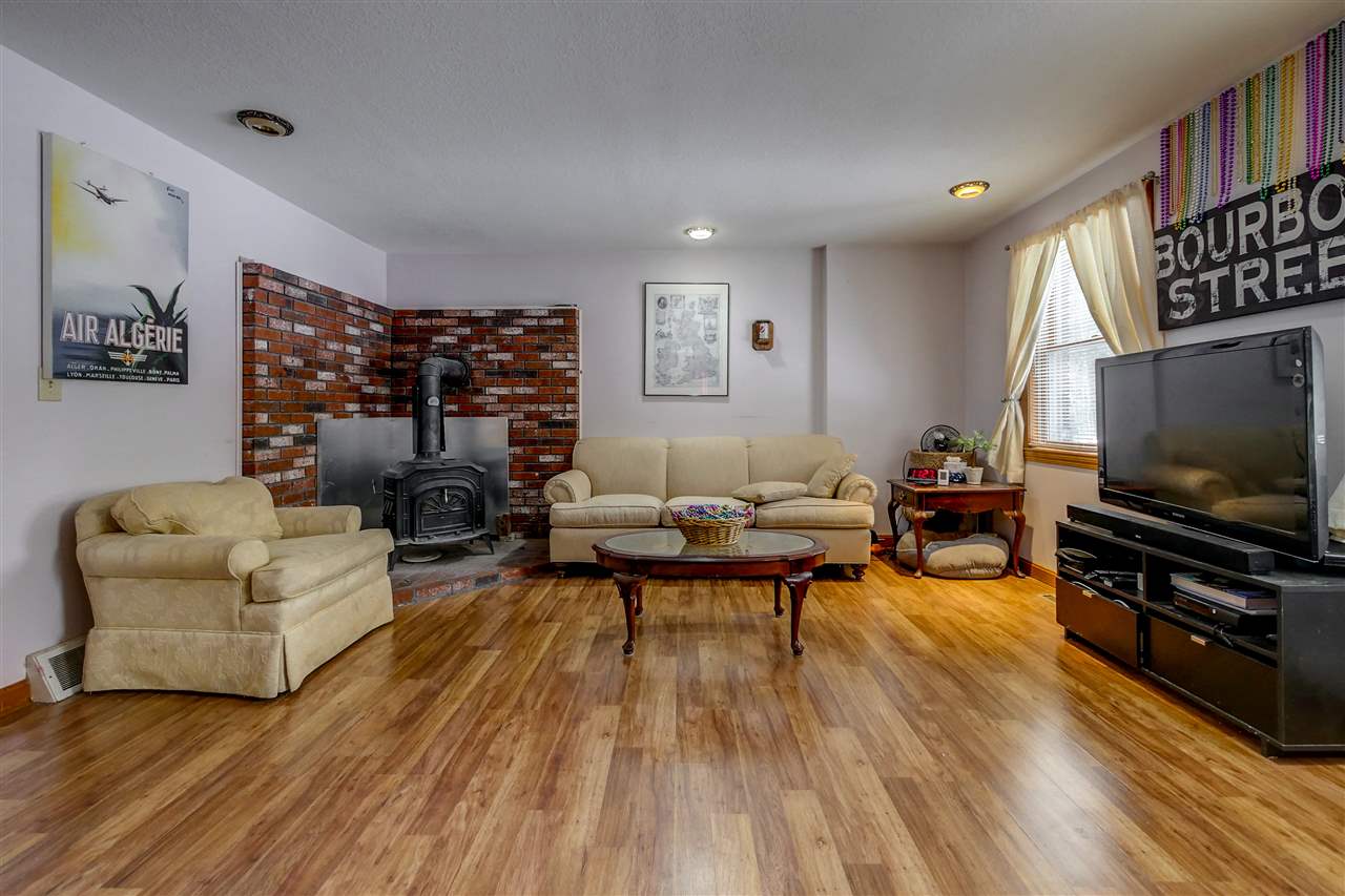 149 Taylor Road Peterborough, NH 03458 - Photo 16 of 38