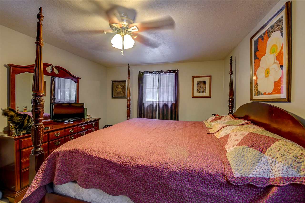 149 Taylor Road Peterborough, NH 03458 - Photo 26 of 38