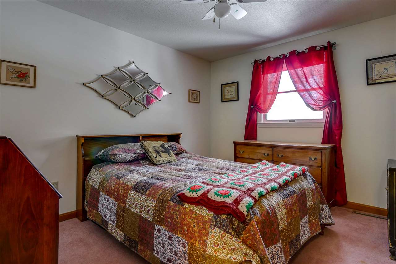 149 Taylor Road Peterborough, NH 03458 - Photo 29 of 38
