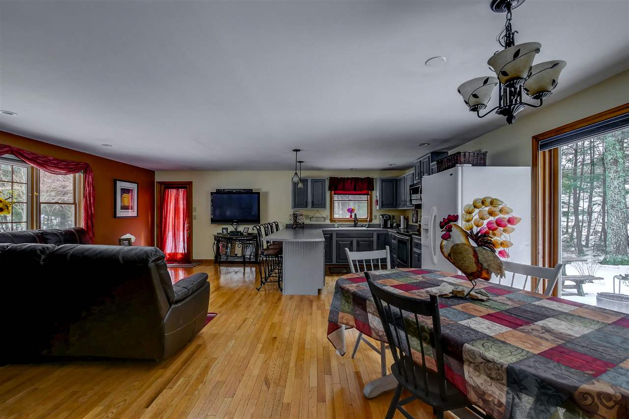 149 Taylor Road Peterborough, NH 03458 - Photo 7 of 38