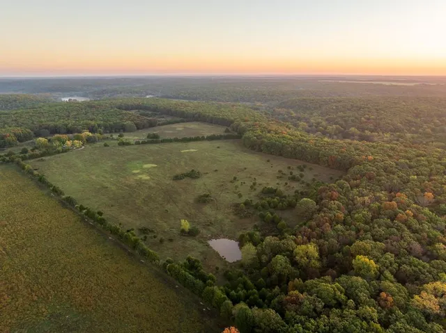 $725,000 | 13605 Southeast 226, Osceola, MO 64776