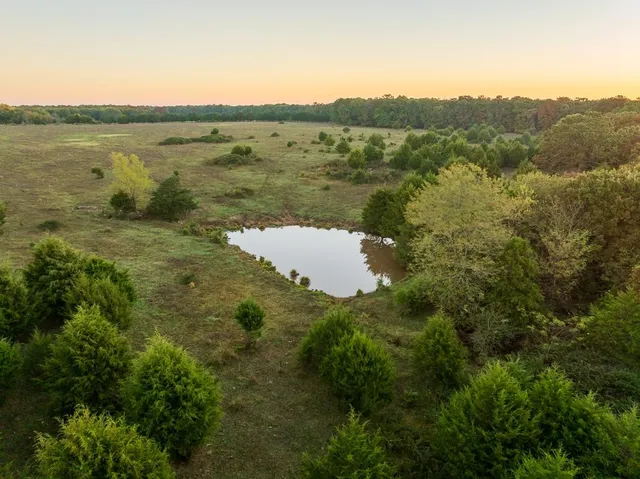 $725,000 | 13605 Southeast 226, Osceola, MO 64776