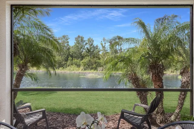 $465,000 | 7032 Old Tabby Circle, Lakewood Ranch, FL 34202