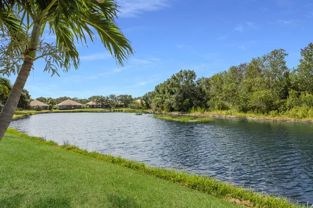 $465,000 | 7032 Old Tabby Circle, Lakewood Ranch, FL 34202