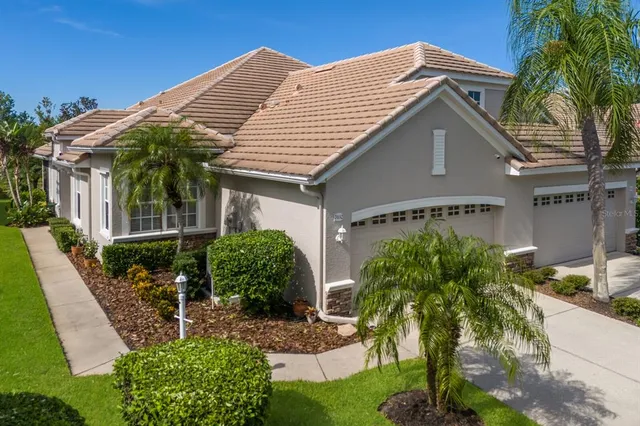 $465,000 | 7032 Old Tabby Circle, Lakewood Ranch, FL 34202