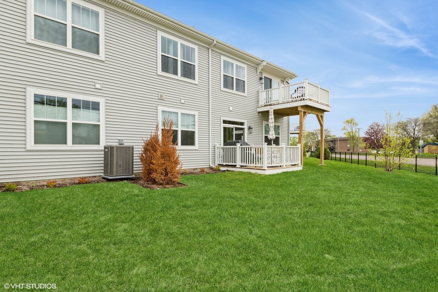 277 Masters Drive Addison, IL 60101 - Photo 15 of 17