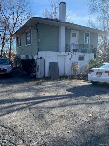 $1,850 | 8 Beech Place, Lake Peekskill, NY 10537