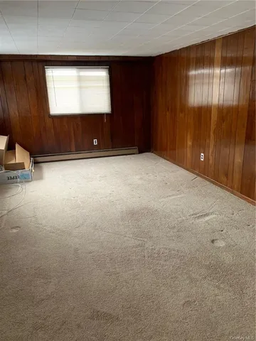 $1,950 | 8 Beech Place, Lake Peekskill, NY 10537