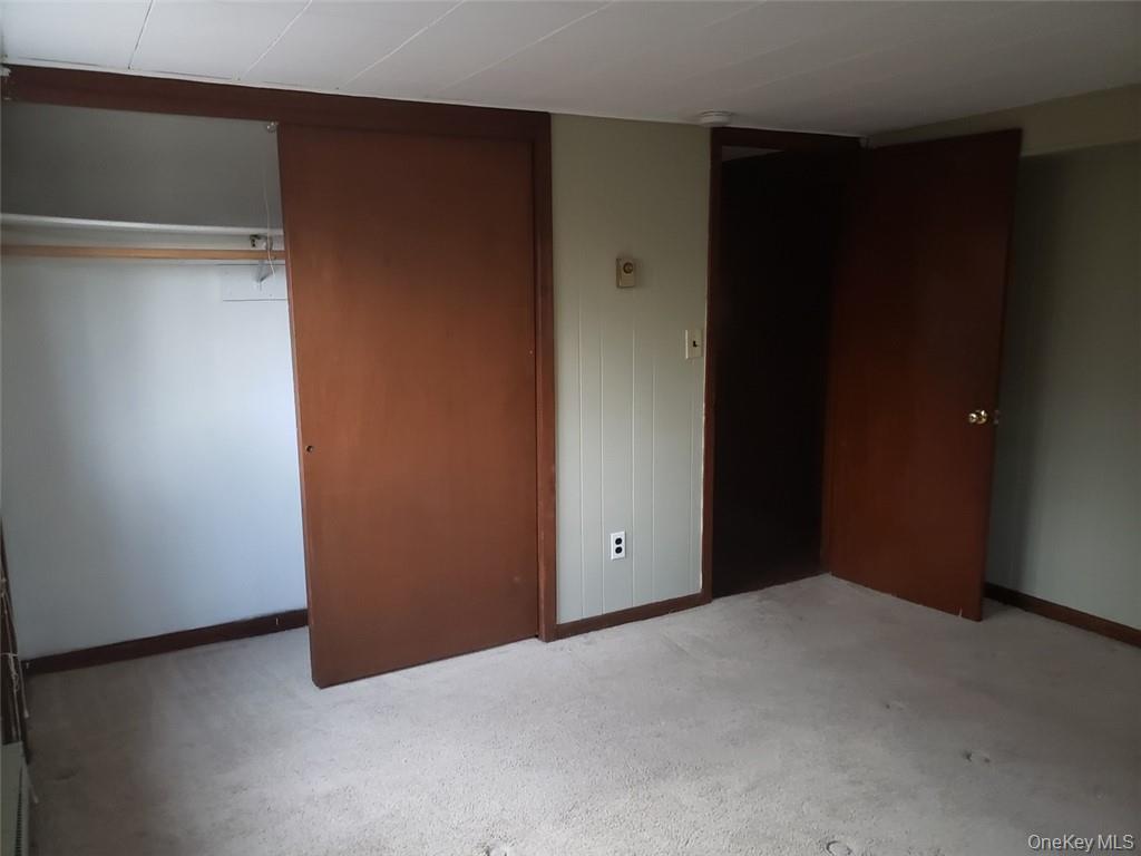 8 Beech Place Lake Peekskill, NY 10537 - Photo 6 of 19 a view of an empty room