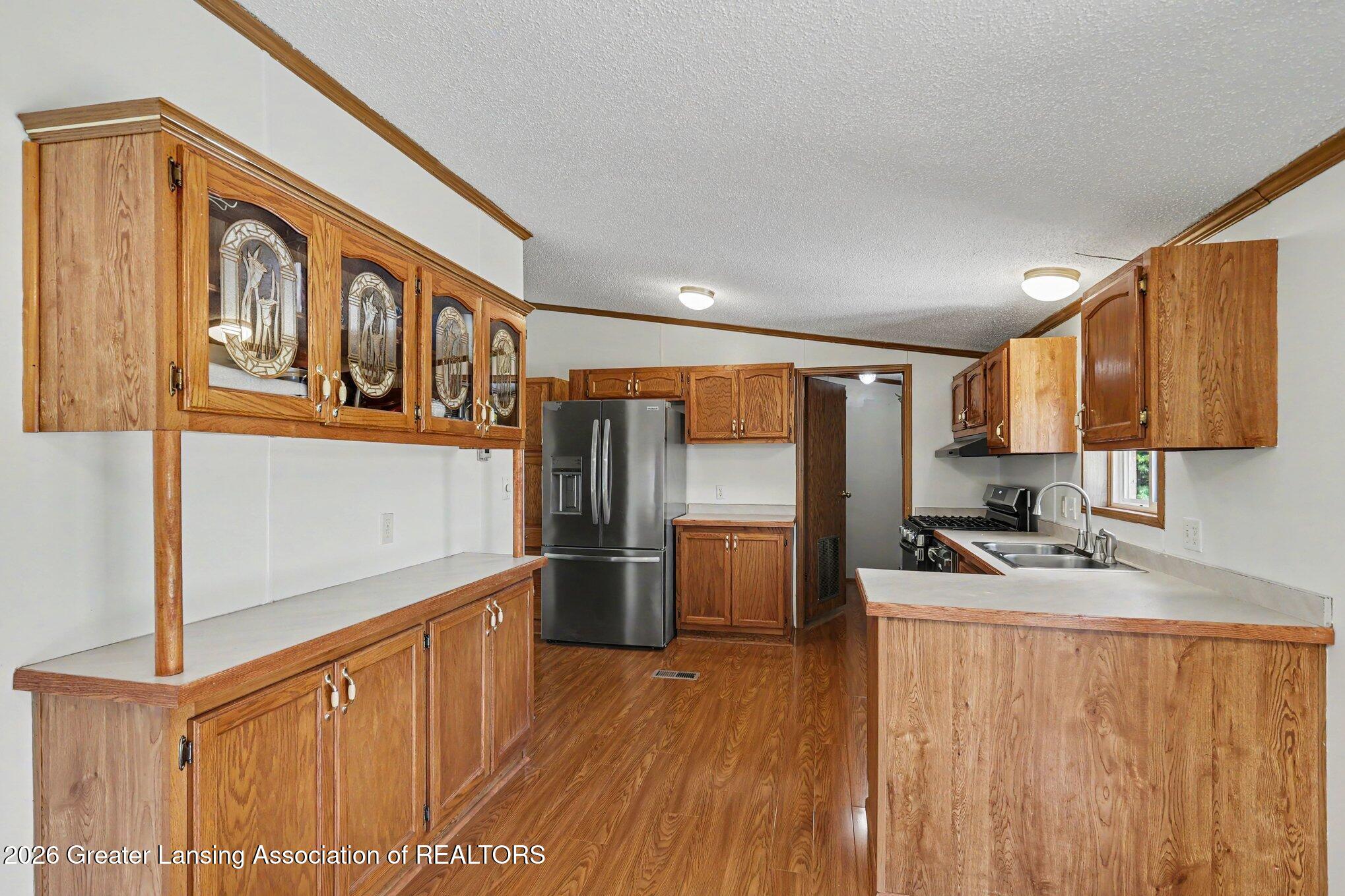 4270 Trumble Road Jackson, MI 49201 - Photo 9 of 31 Kitchen