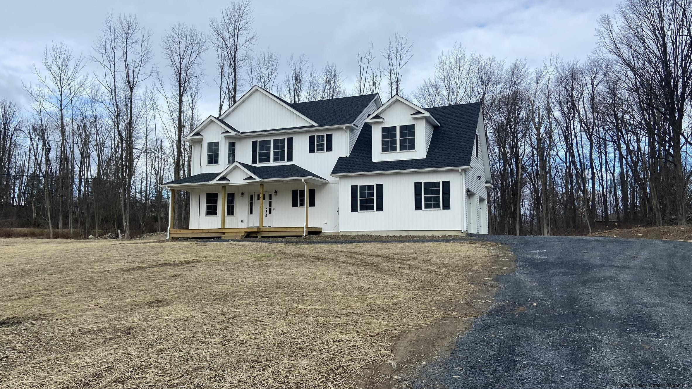 314 Mullock Road Middletown, NY 10940 - Photo 2 of 34 Photo 2
