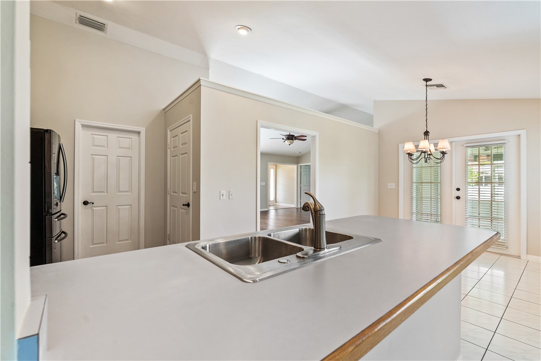 2940 3rd Street Southwest Vero Beach, FL 32968 - Photo 15 of 36