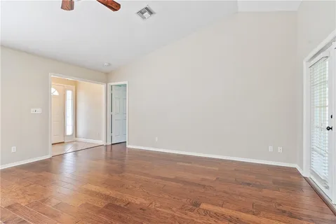 $425,000 | 2940 3rd Street Southwest, Vero Beach, FL 32968