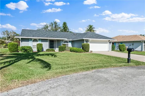 $425,000 | 2940 3rd Street Southwest, Vero Beach, FL 32968