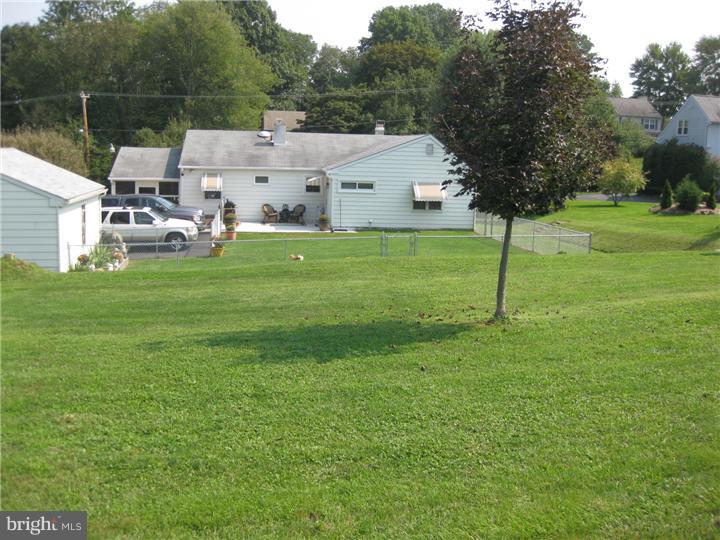 2928 Larkin Road Boothwyn, PA 19061 - Photo 2 of 11 Exterior Back
