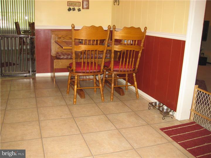 2928 Larkin Road Boothwyn, PA 19061 - Photo 6 of 11 Kitchen