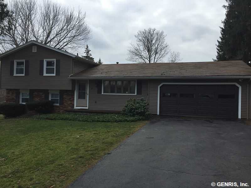 7 Victoria Rise Perinton, NY 14450 - Photo 1 of 1 Exterior Front