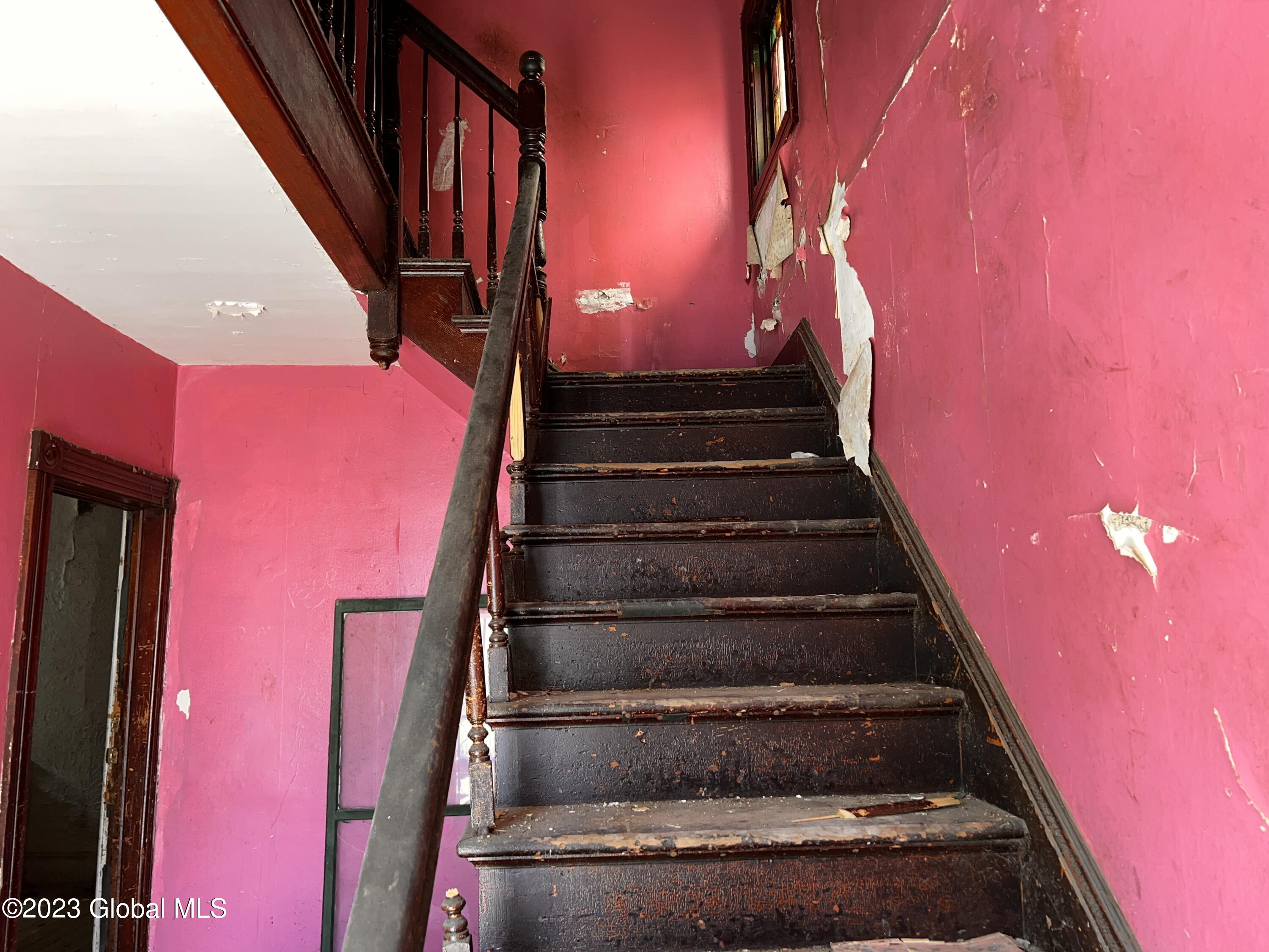 91 Division Street Schenectady, NY 12304 - Photo 11 of 21 IMG-0234