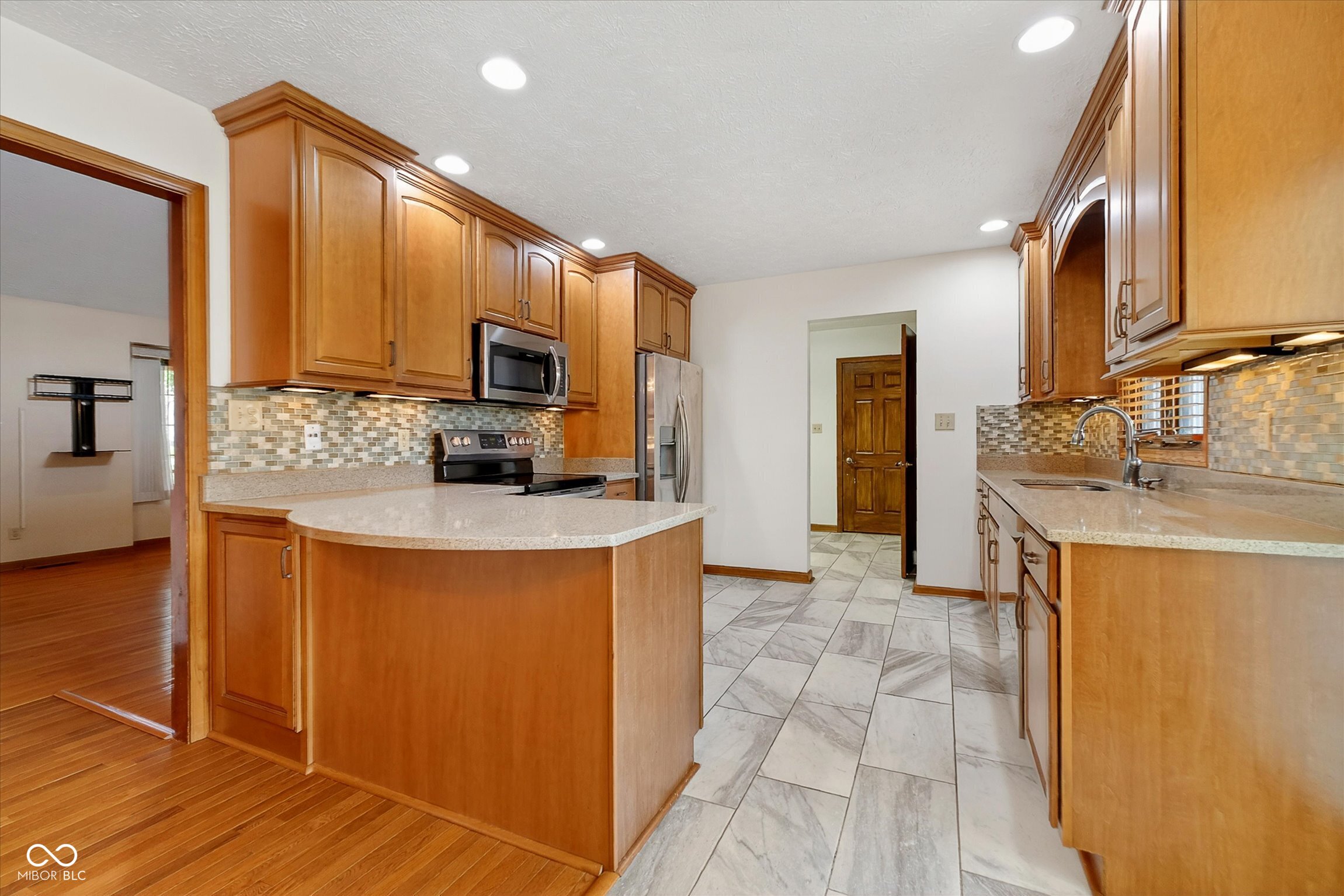 2270 Smith Road Plainfield, IN 46168 - Photo 9 of 40