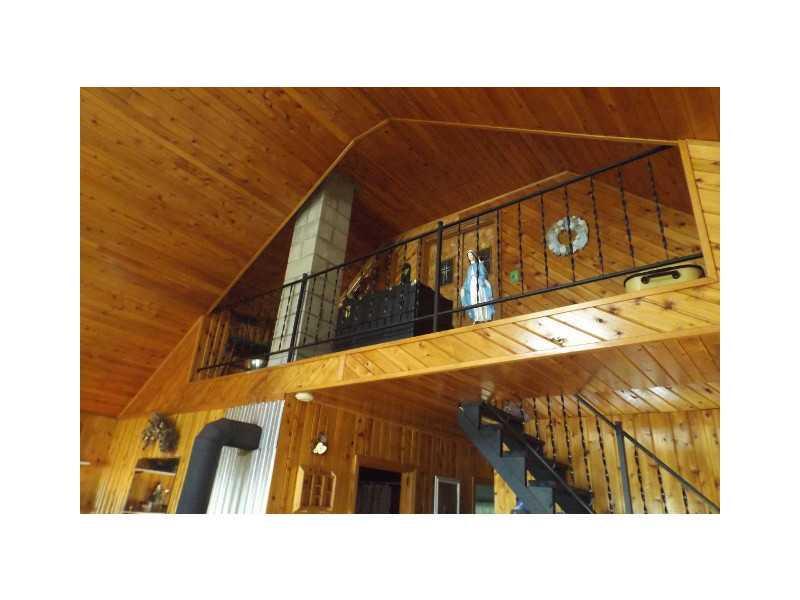 29 Shady Lane Millinocket, ME 04462 - Photo 22 of 32 Interior Space/Layout.