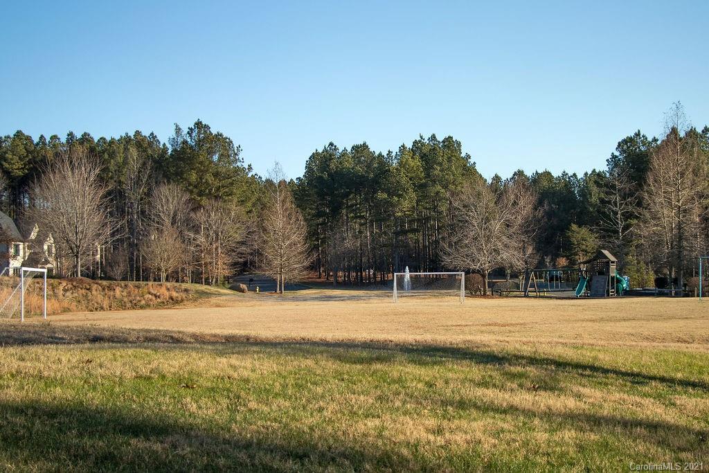 1105 Reflection Pointe Boulevard, Unit 13 Belmont, NC 28012 - Photo 15 of 25