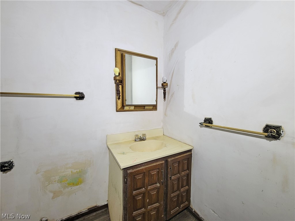 395 Garfield Heights Road Le Roy, WV 25252 - Photo 8 of 19
