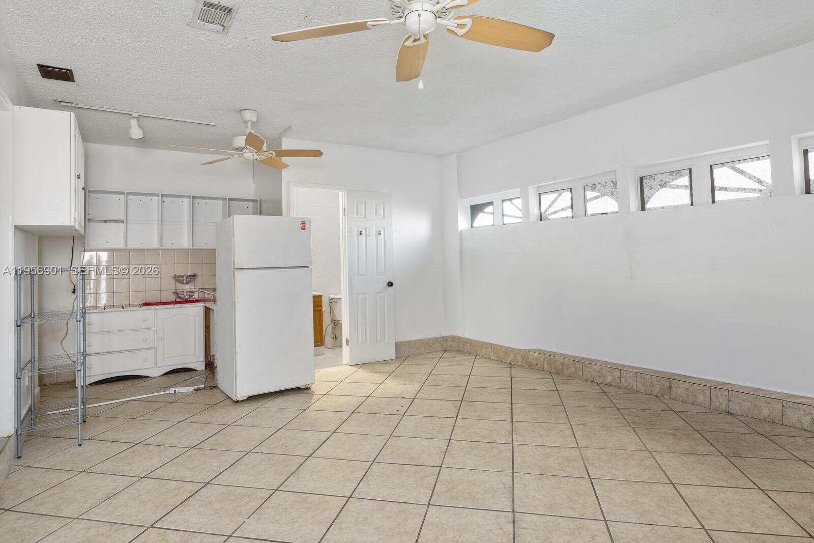 13850 Southwest 285th Terrace Homestead, FL 33033 - Photo 16 of 24