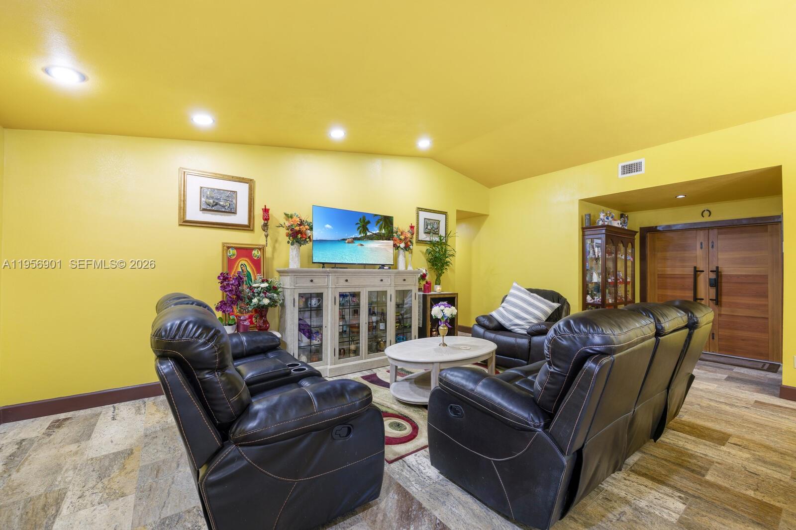 13850 Southwest 285th Terrace Homestead, FL 33033 - Photo 3 of 24