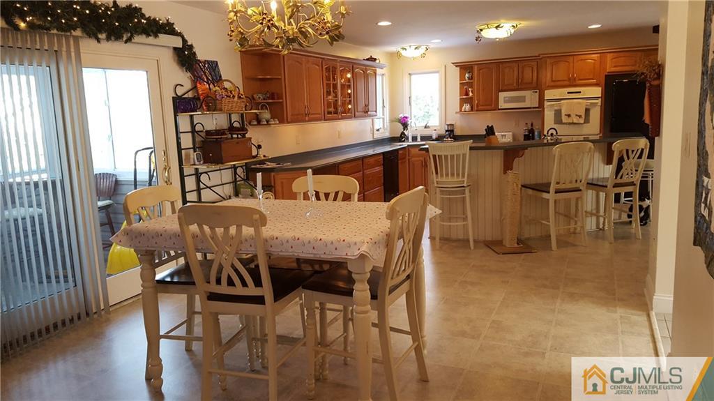 8 Mercer Street Edison, NJ 08820 - Photo 11 of 25 Gallery Image 11