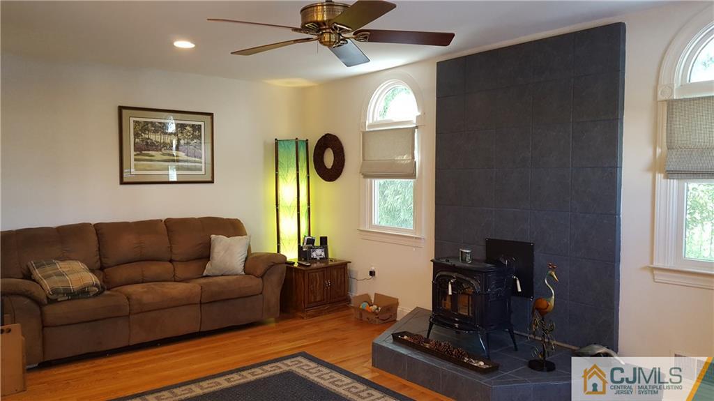 8 Mercer Street Edison, NJ 08820 - Photo 13 of 25 Gallery Image 13
