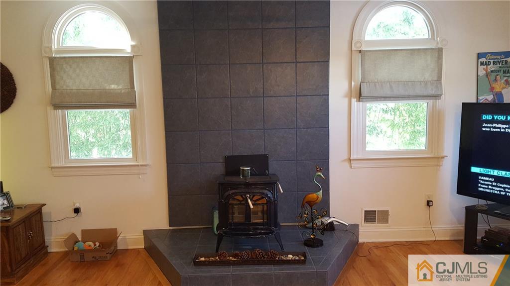 8 Mercer Street Edison, NJ 08820 - Photo 14 of 25 Gallery Image 14