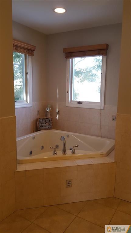 8 Mercer Street Edison, NJ 08820 - Photo 19 of 25 Gallery Image 19
