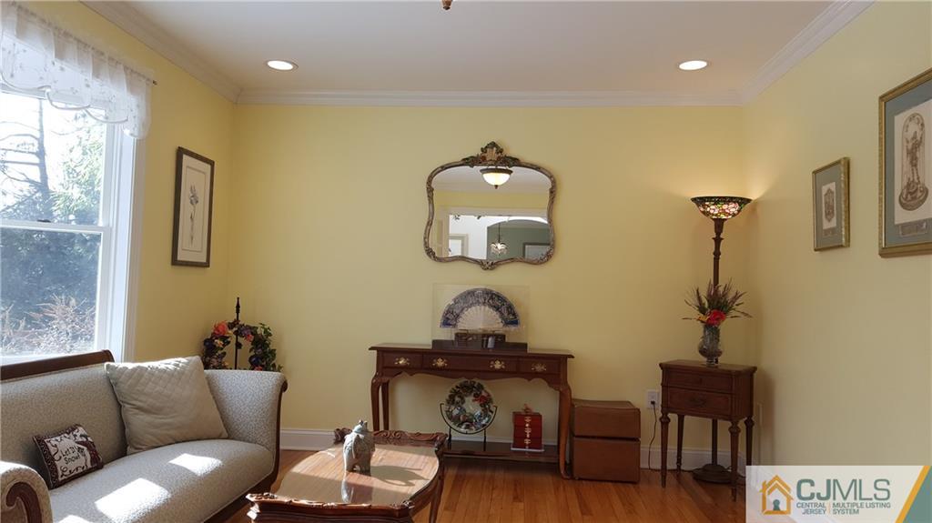 8 Mercer Street Edison, NJ 08820 - Photo 4 of 25 Gallery Image 4