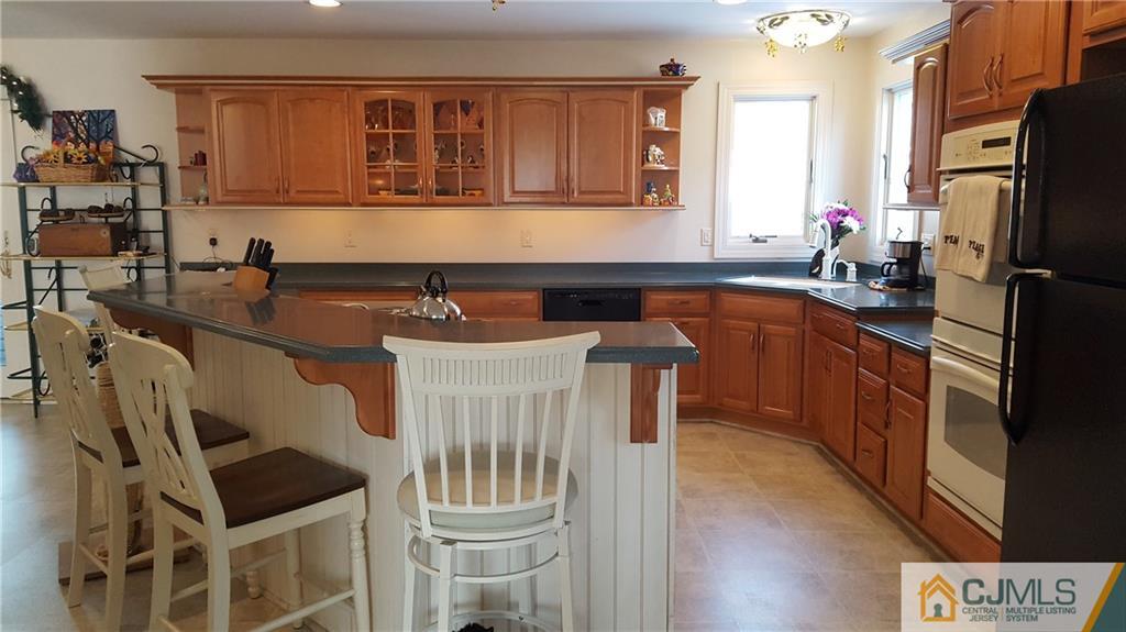 8 Mercer Street Edison, NJ 08820 - Photo 7 of 25 Gallery Image 7