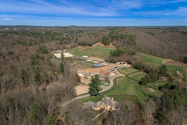 $4,500,000 | 84 Birch Meadow Road, Merrimac, MA 01860