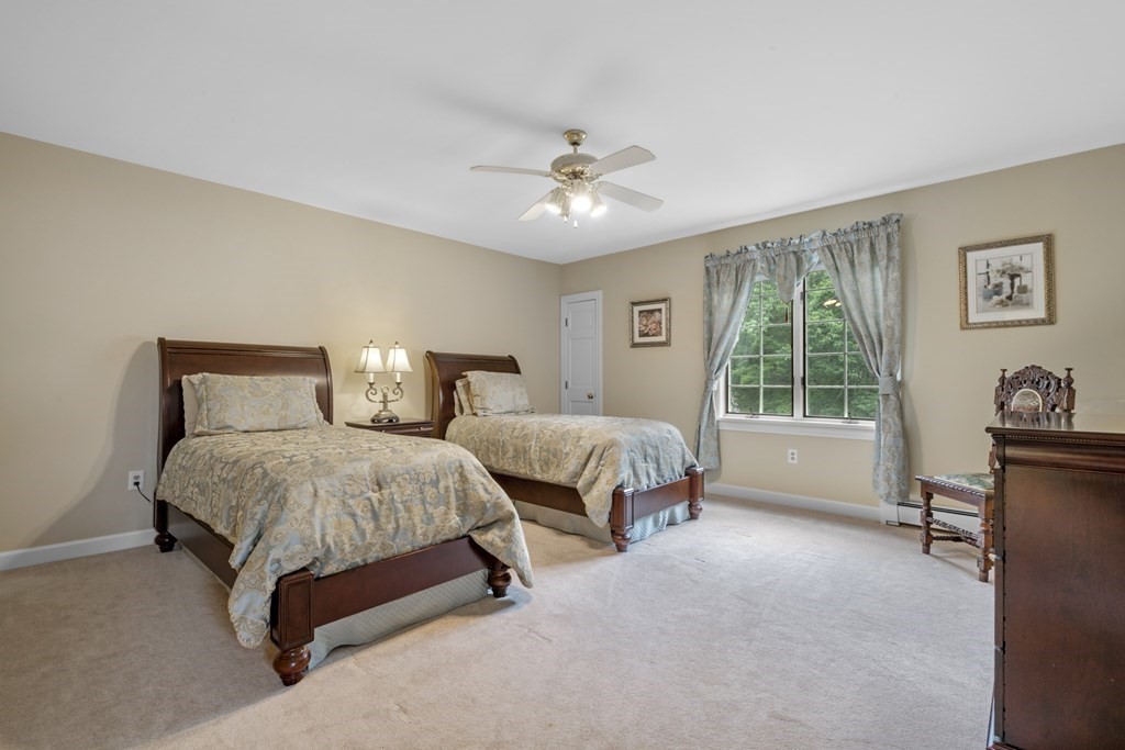 84 Birch Meadow Road Merrimac, MA 01860 - Photo 15 of 41