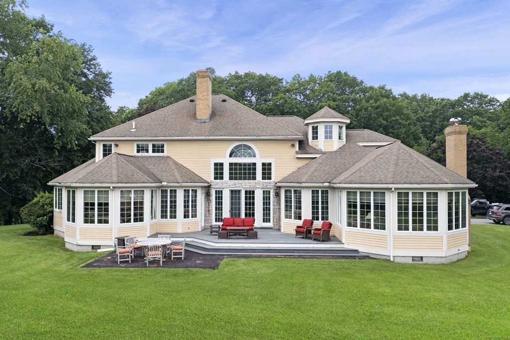 84 Birch Meadow Road Merrimac, MA 01860 - Photo 2 of 41