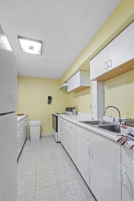 84 Birch Meadow Road Merrimac, MA 01860 - Photo 22 of 41