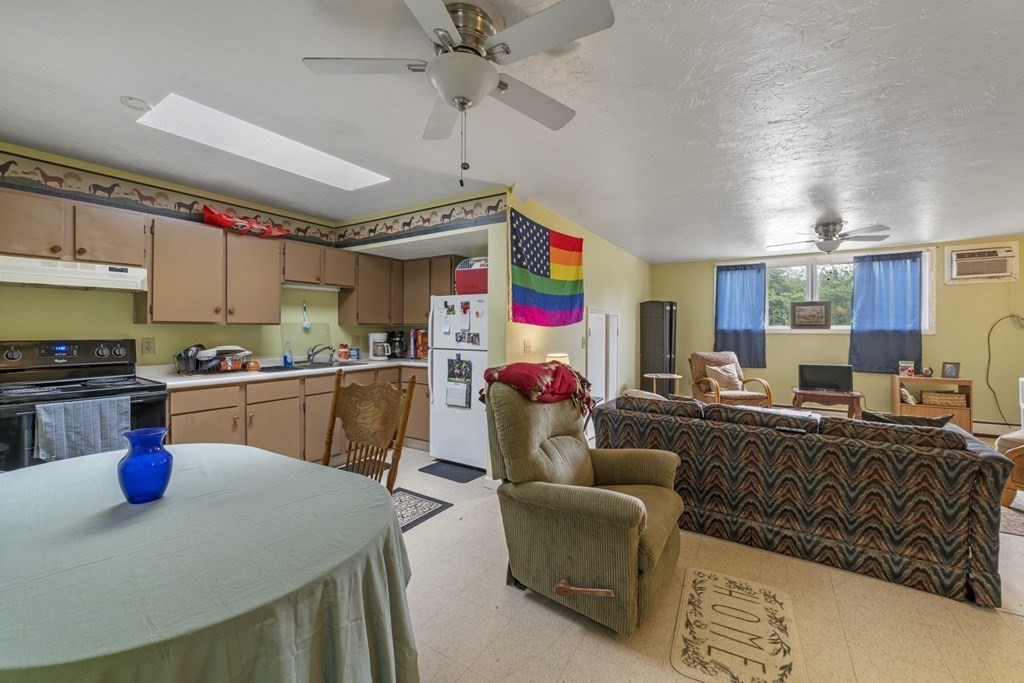 84 Birch Meadow Road Merrimac, MA 01860 - Photo 36 of 41