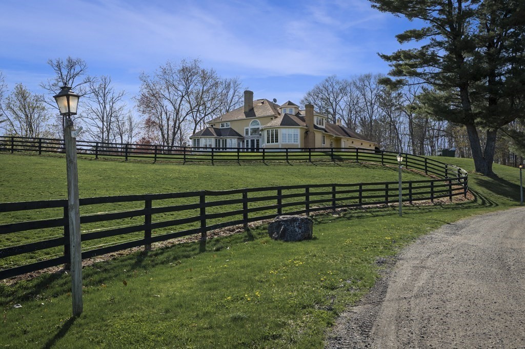 84 Birch Meadow Road Merrimac, MA 01860 - Photo 38 of 41