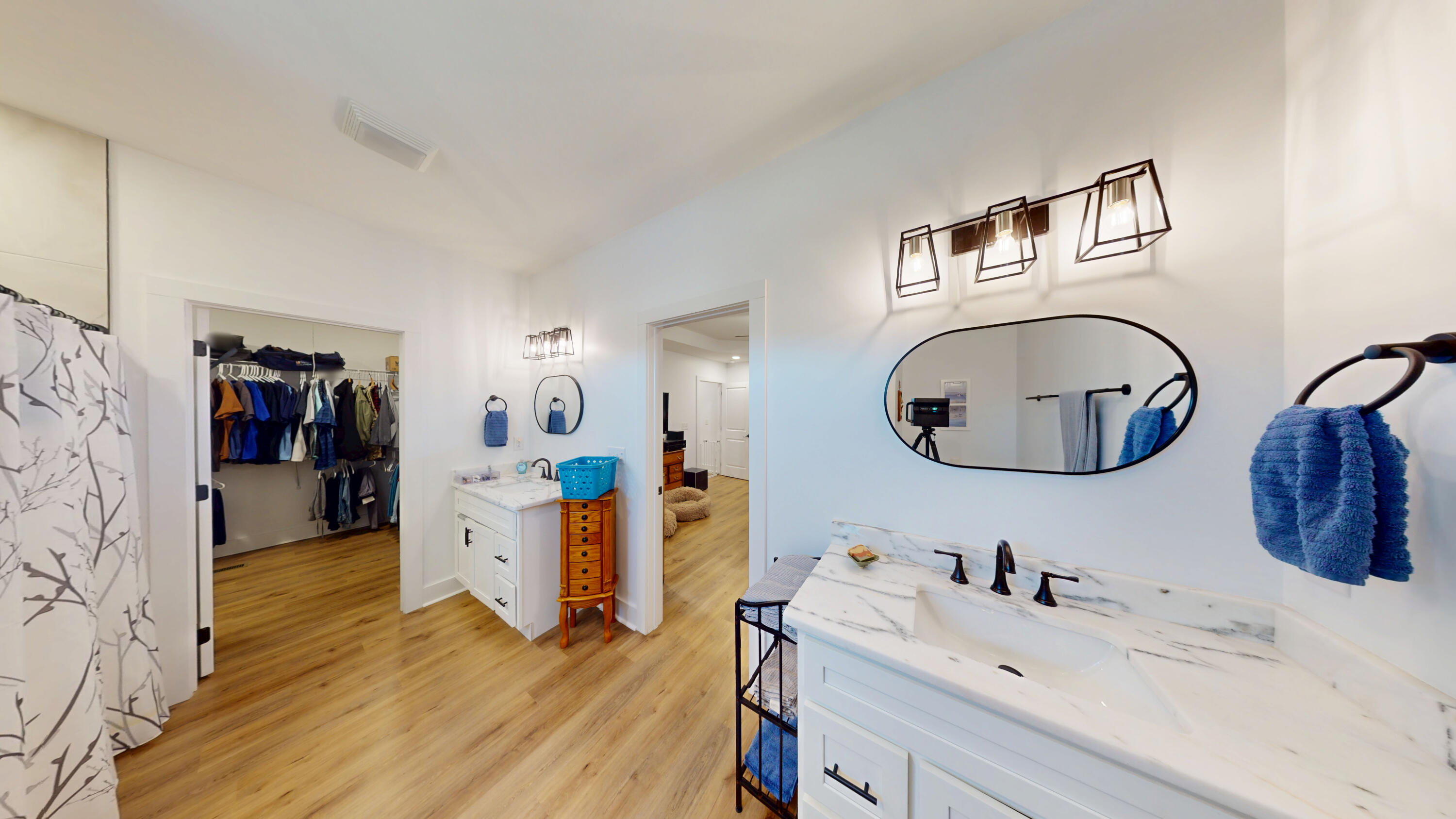 325 Henderson Road Evensville, TN 37332 - Photo 24 of 41 14- Master Bathroom 1.5