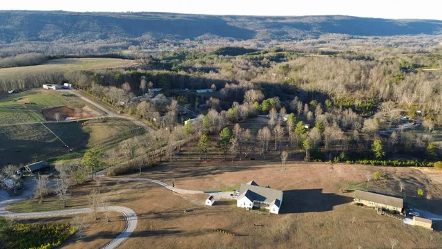 $550,000 | 325 Henderson Road, Evensville, TN 37332