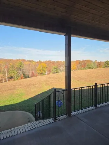 $550,000 | 325 Henderson Road, Evensville, TN 37332