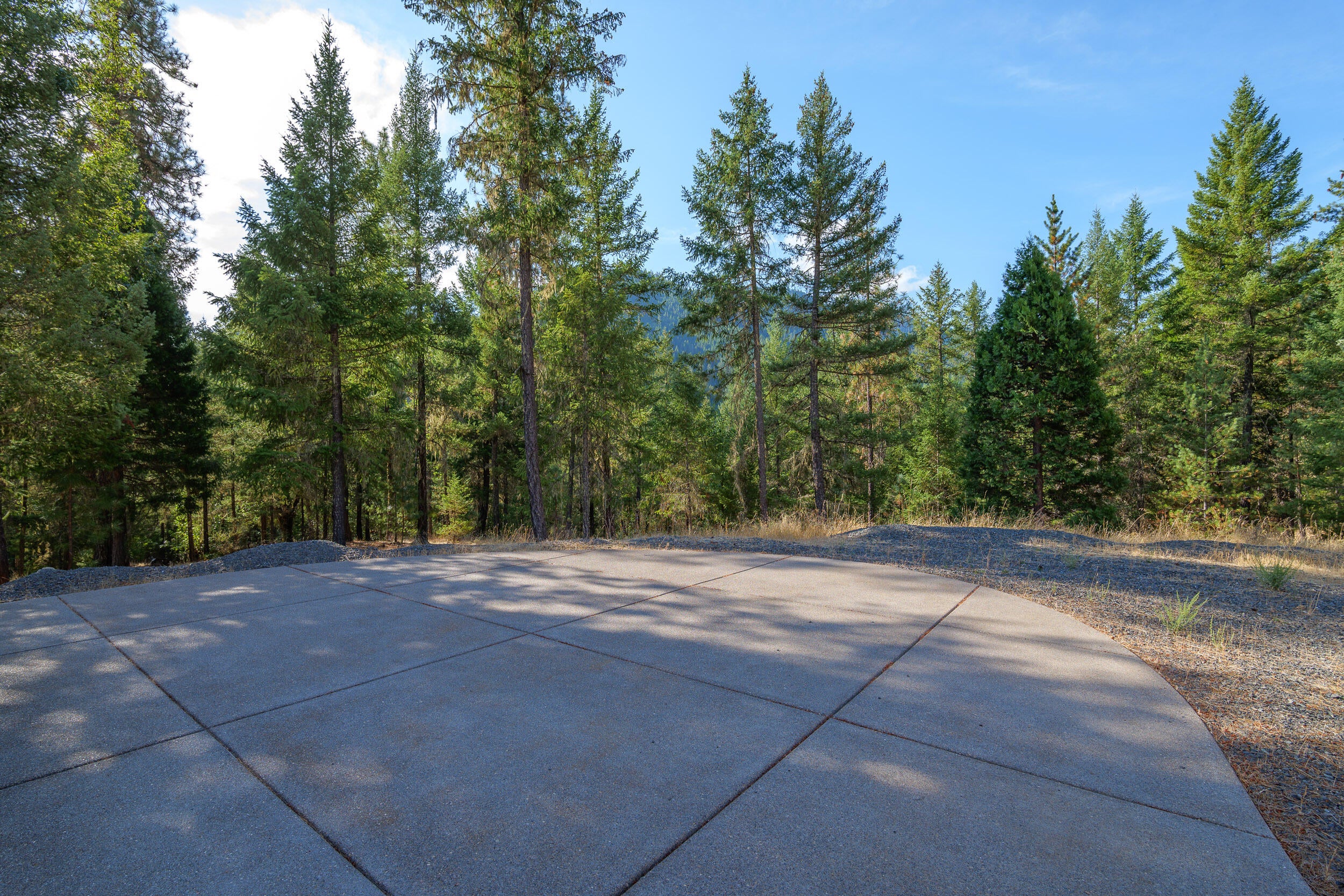 112 Carmel Road Rogue River, OR 97537 - Photo 63 of 73 112CarmelDr-088